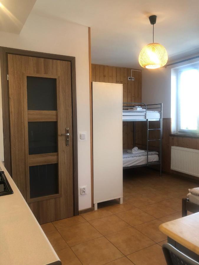 Pokoje Goscinne U Znajomej Ujście-Darłowskie Buitenkant foto
